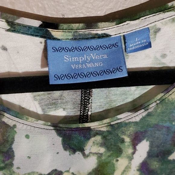SimplyVera-Vera Wang - Floral Layered Top - Size L - Picture 3 of 7